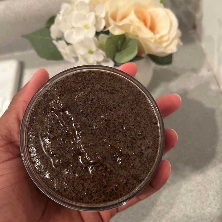 Body Whitening  Scrub 500g